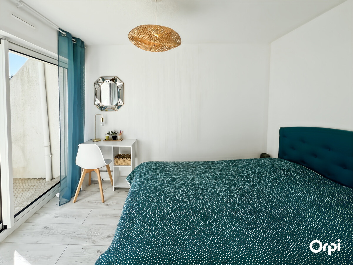 T2 vue mer avec balcon, garage et cave à Ploemeur - Photo 12