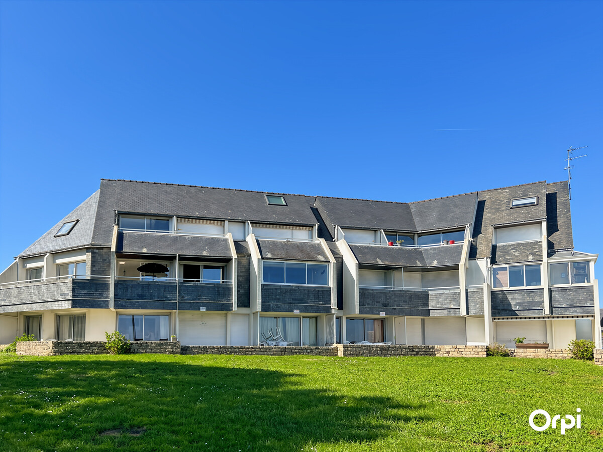 T2 vue mer avec balcon, garage et cave à Ploemeur - Photo 18