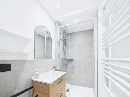 Appartement 80m² skis aux pieds à Montvalezan : photo 11