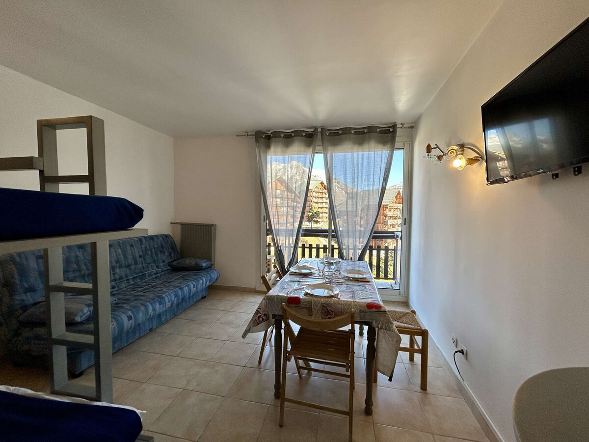 Studio 6 pers. Le Dévoluy, 50m des pistes - Photo 1