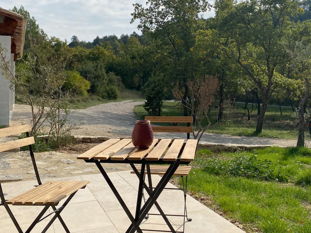 Lavande : gîte en pierre avec piscine partagée près d'Apt - Photo 4
