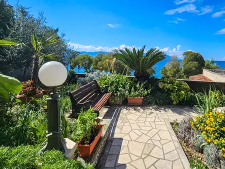Maison Lui à Gradac : 8 pers., vue mer, accès plage : photo 3