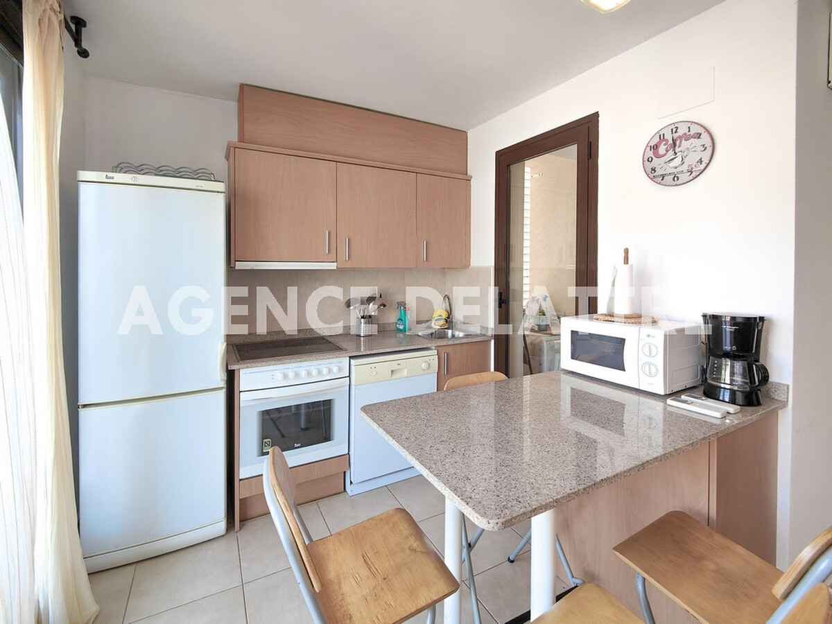 Appartement 2 chambres avec piscine à 500 m des plages - Photo 8