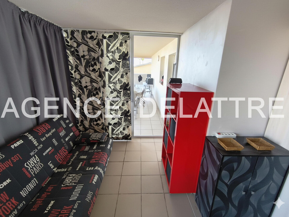 Appartement 3 chambres à 70m de la plage, piscine et parking - Photo 11