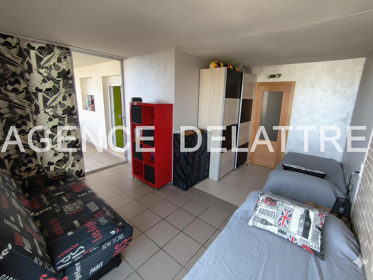 Appartement 3 chambres à 70m de la plage, piscine et parking - Photo 12