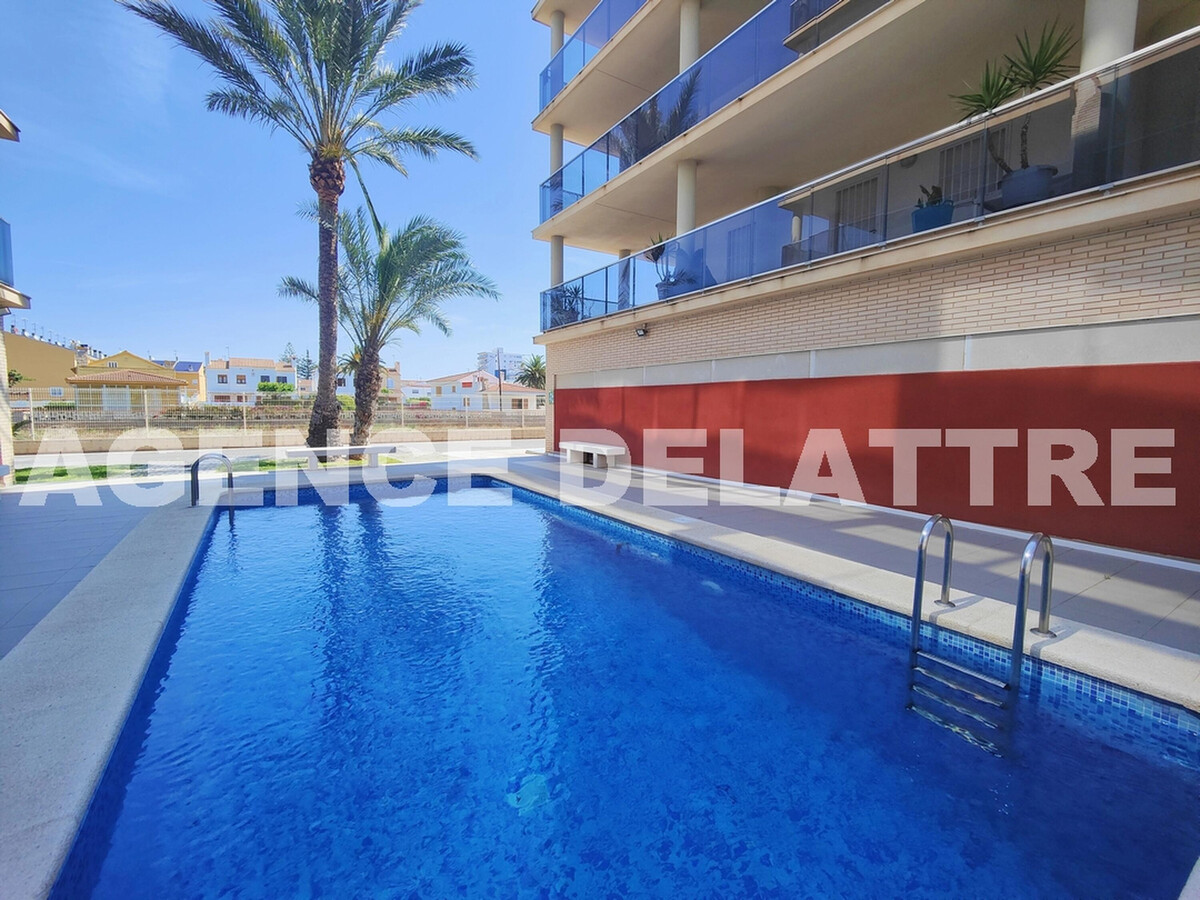 Appartement 3 chambres à 70m de la plage, piscine et parking - Photo 18
