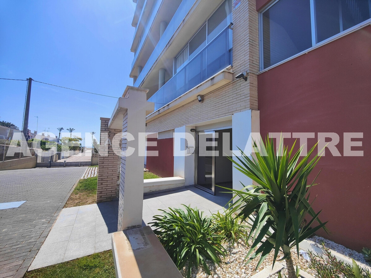 Appartement 3 chambres à 70m de la plage, piscine et parking - Photo 20
