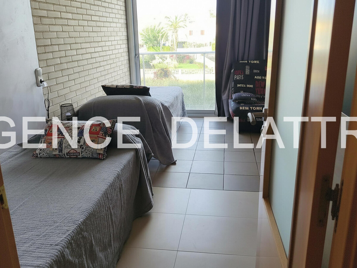 Appartement 3 chambres à 70m de la plage, piscine et parking - Photo 26