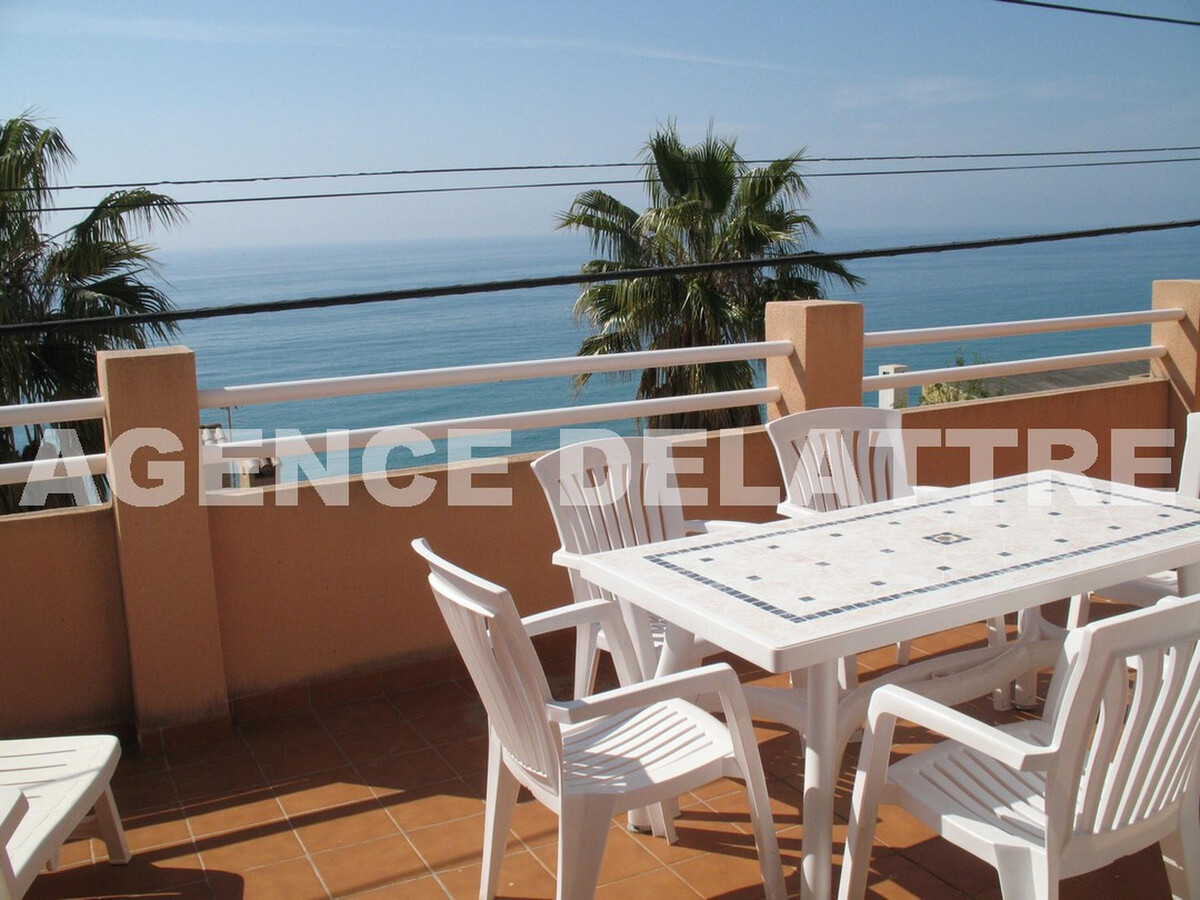 Duplex Peniscola, 2 chambres, garage et vue mer - Photo 16