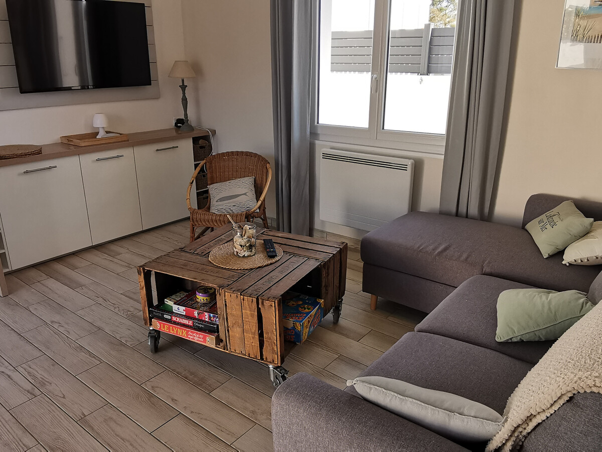 Maison rénovée 50m plage et centre, jardin clos - Photo 6