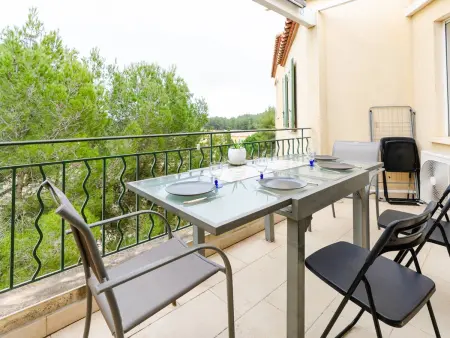 Location appartement à Narbonne Narbonne Plage Narbonne Plage, Appartement lumineux avec climatisation, WiFi et parking à Narbonne-Plage