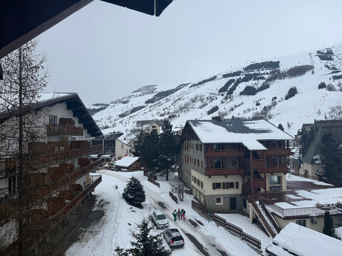 Studio cabine 4 pers aux Deux Alpes, vue pistes - Photo 8