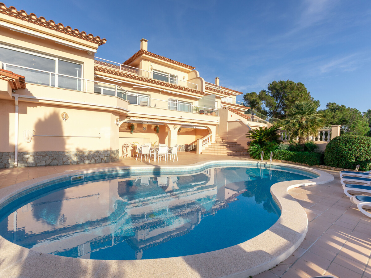 Villa 312 m² avec piscine privée et vue mer à L'Estartit - Photo 2