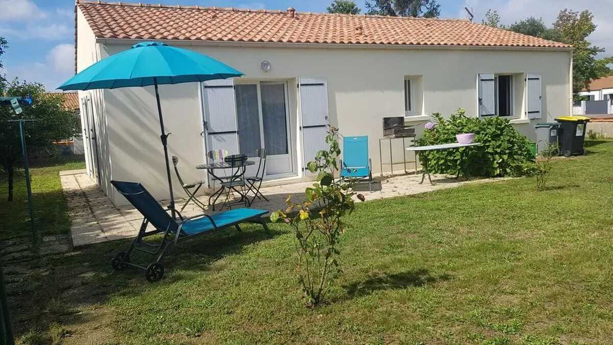 Maison 80 m² Saint-Hilaire-de-Chaléons, jardin & terrasse - Photo 1