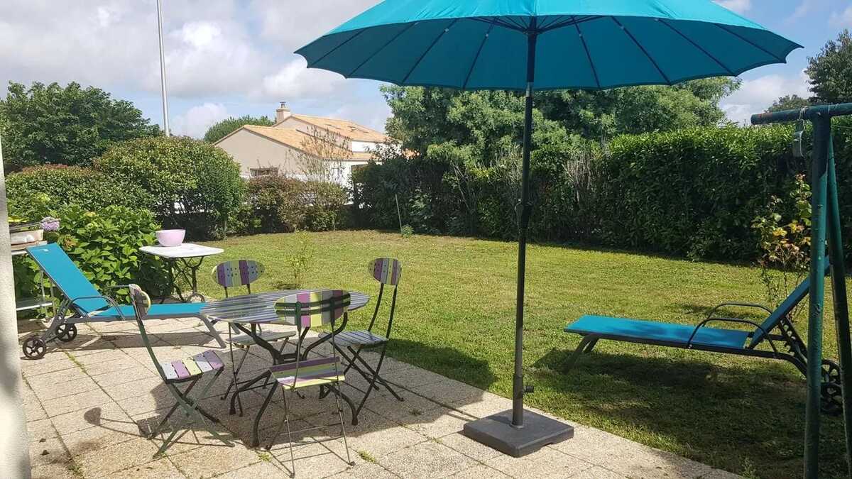 Maison 80 m² Saint-Hilaire-de-Chaléons, jardin & terrasse - Photo 2
