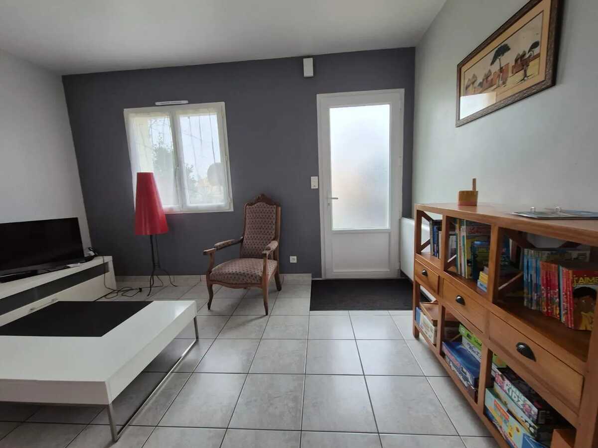 Maison 80 m² Saint-Hilaire-de-Chaléons, jardin & terrasse - Photo 3