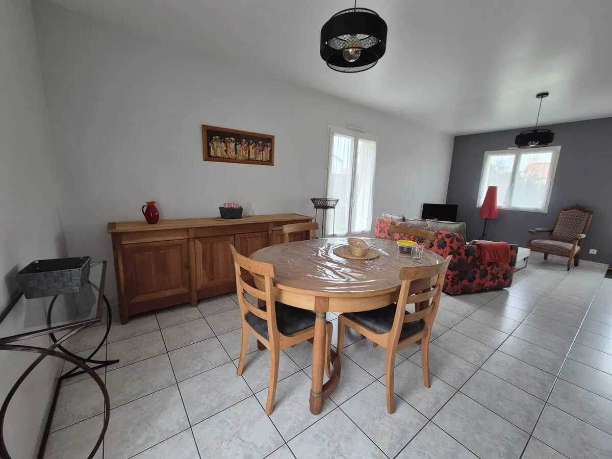 Maison 80 m² Saint-Hilaire-de-Chaléons, jardin & terrasse - Photo 4