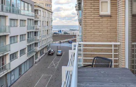 Appartement en bord de mer avec balcon vue mer à Ostende : photo 2