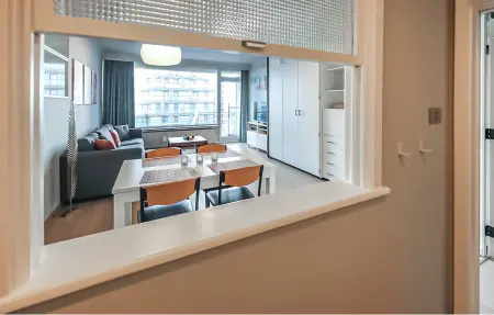 Appartement 4 personnes avec balcon à 20 m de la plage, Ostende : photo 5
