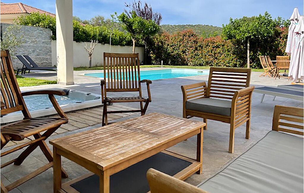 Maison 10 personnes piscine & jacuzzi à Saint Florent - Photo 2