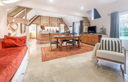 Maison rustique 63 m² avec parc 15 000 m² à Mur-de-Sologne : photo 4