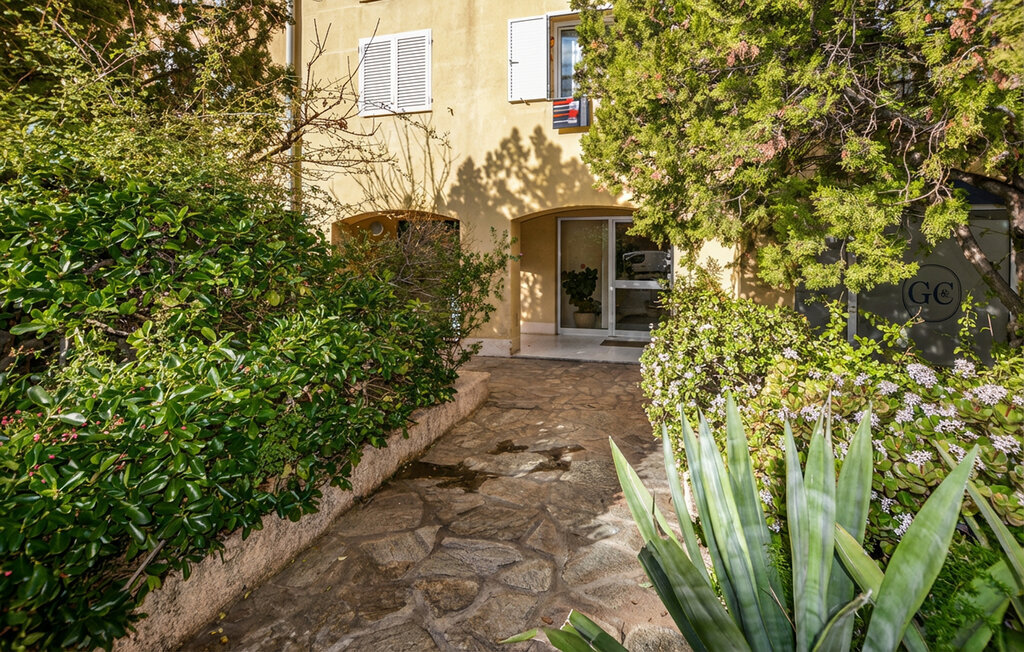 Appartement vue mer à Île-Rousse avec balcon - Photo 9