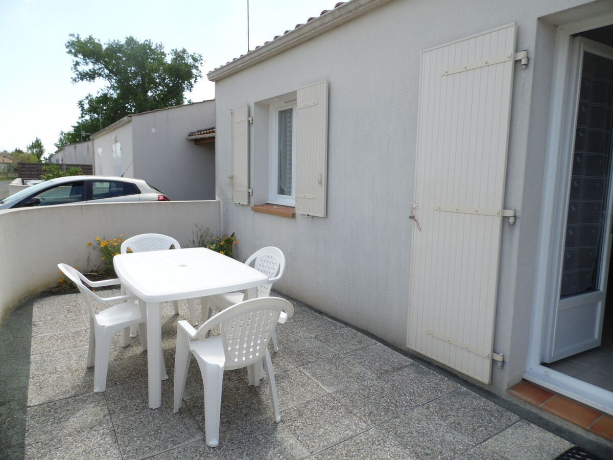 Maisonnette de plain-pied proche plage avec parking à L'Aiguillon-sur-Mer - Photo 2