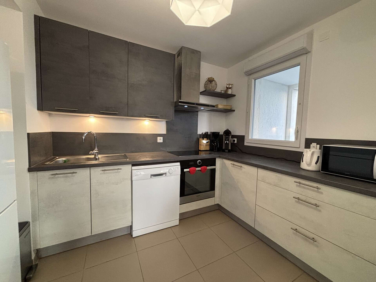 Appartement 3 pièces climatisé, terrasse 13m² - Cavalaire - Photo 17