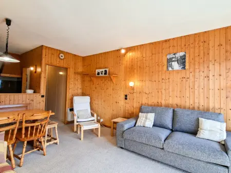 Location appartement à Flaine, Studio spacieux au pied des pistes avec terrasse et WIFI