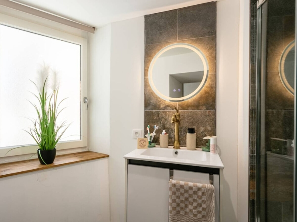Appartement LUZAN, 80m² rénové 2026, cœur médiéval Martel - Photo 6