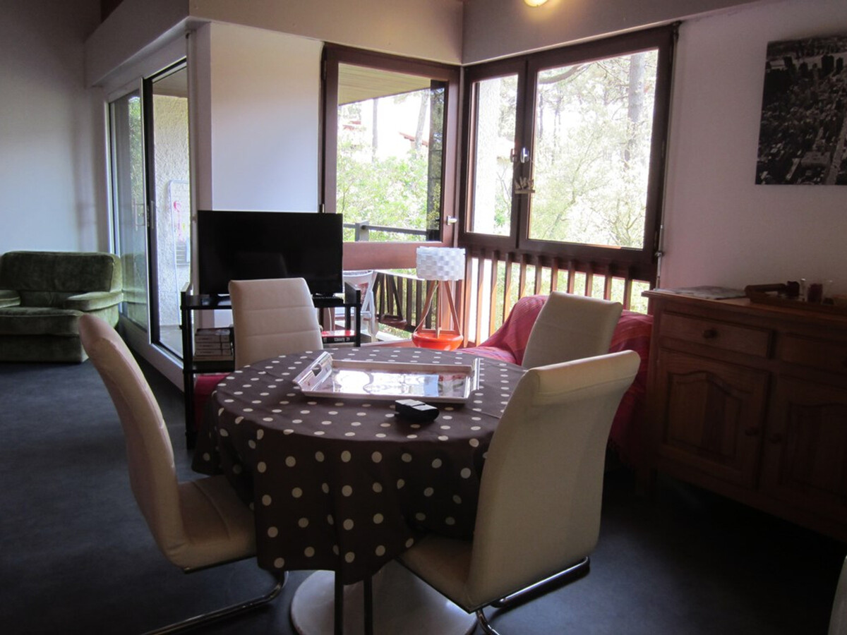 Appartement 5 pers. vue pinède près plage Bourdaines - Photo 9