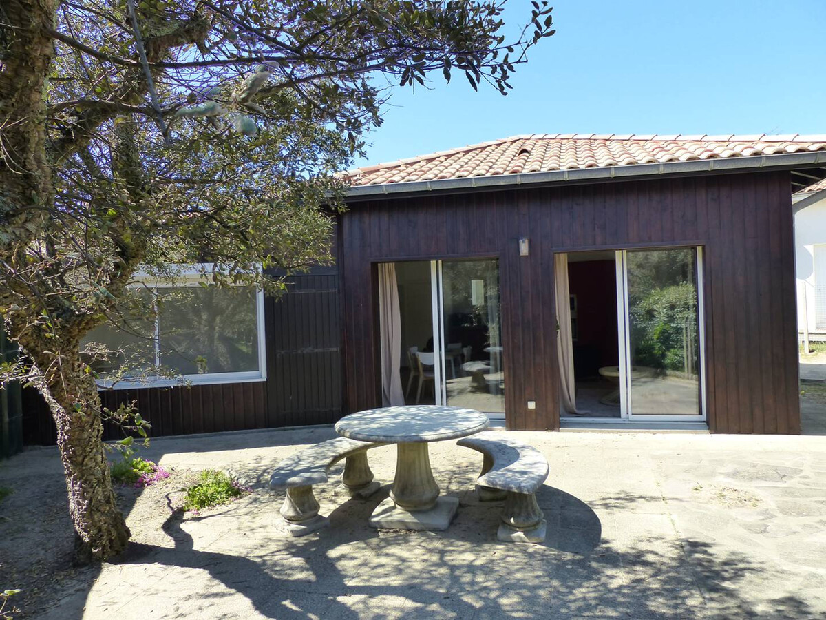 Villa Paul à Hossegor : 2 chambres, accès plage à pied - Photo 1