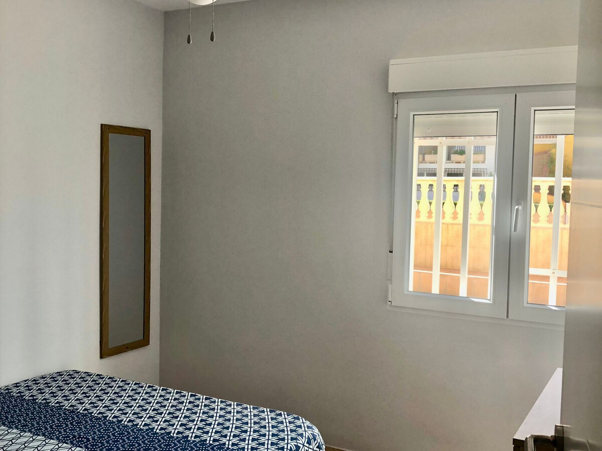 Appartement rénové 2 chambres, terrasse 14m² près plage Xeraco - Photo 10
