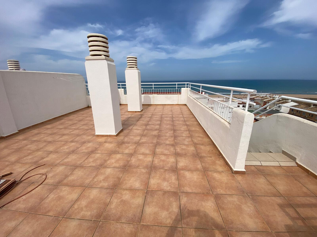 Appartement 3 chambres, 6ème étage avec terrasse vue mer à Xeraco - Photo 10