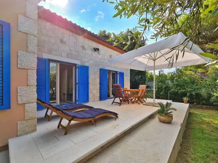Maison 80m² à 150m de la plage, Fažana