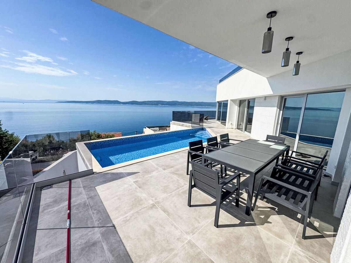 Maison Sun à Omiš : piscine privée & vue mer - Photo 1