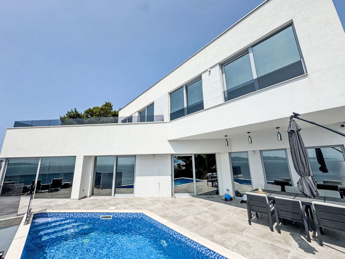 Maison Sun à Omiš : piscine privée & vue mer - Photo 6