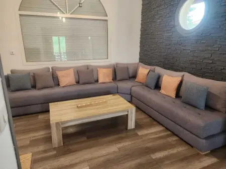Maison avec piscine privée et cheminée à Arenthon, 10 personnes : photo 10