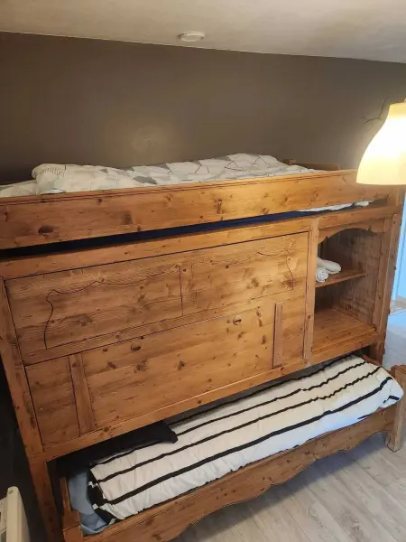 Maison avec piscine privée et cheminée à Arenthon, 10 personnes : photo 28