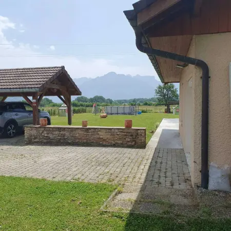 Maison avec piscine privée et cheminée à Arenthon, 10 personnes : photo 40