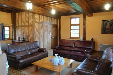 Maison avec jardin et cheminée à Labergement-lès-Seurre, 8 pers. : photo 5