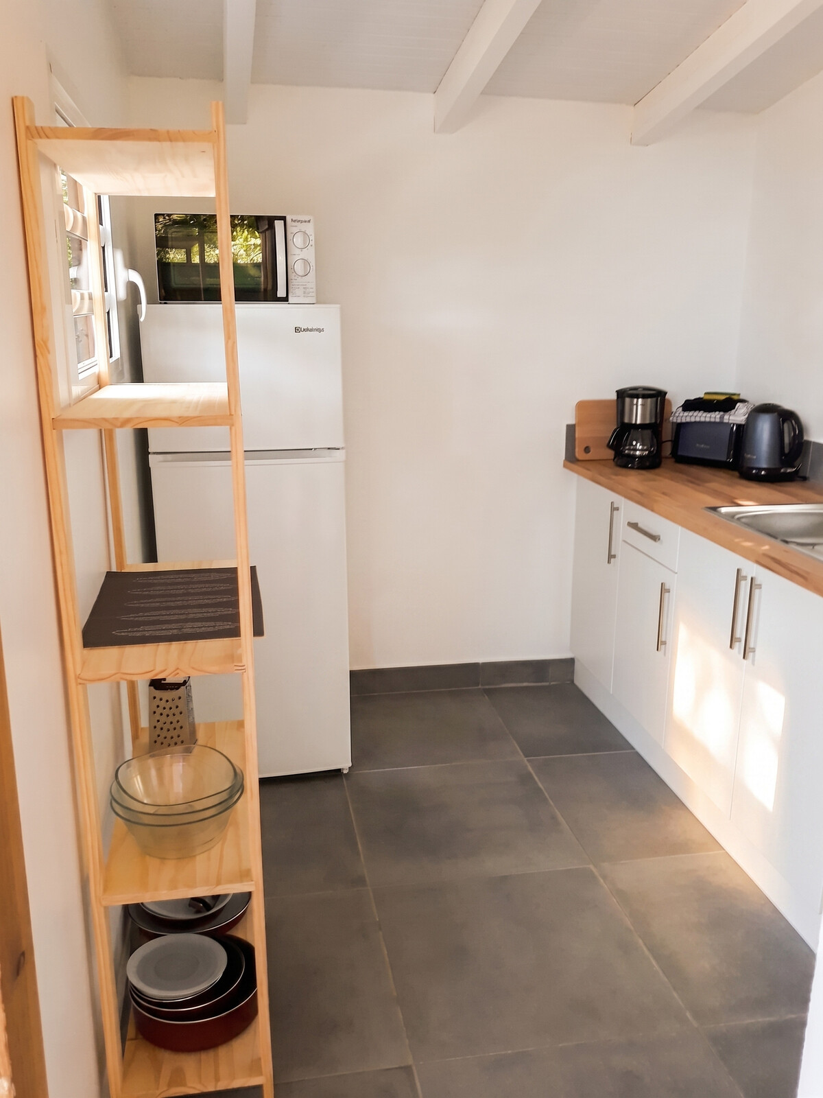 Maison 30 m² avec terrasse meublée et barbecue - Photo 3