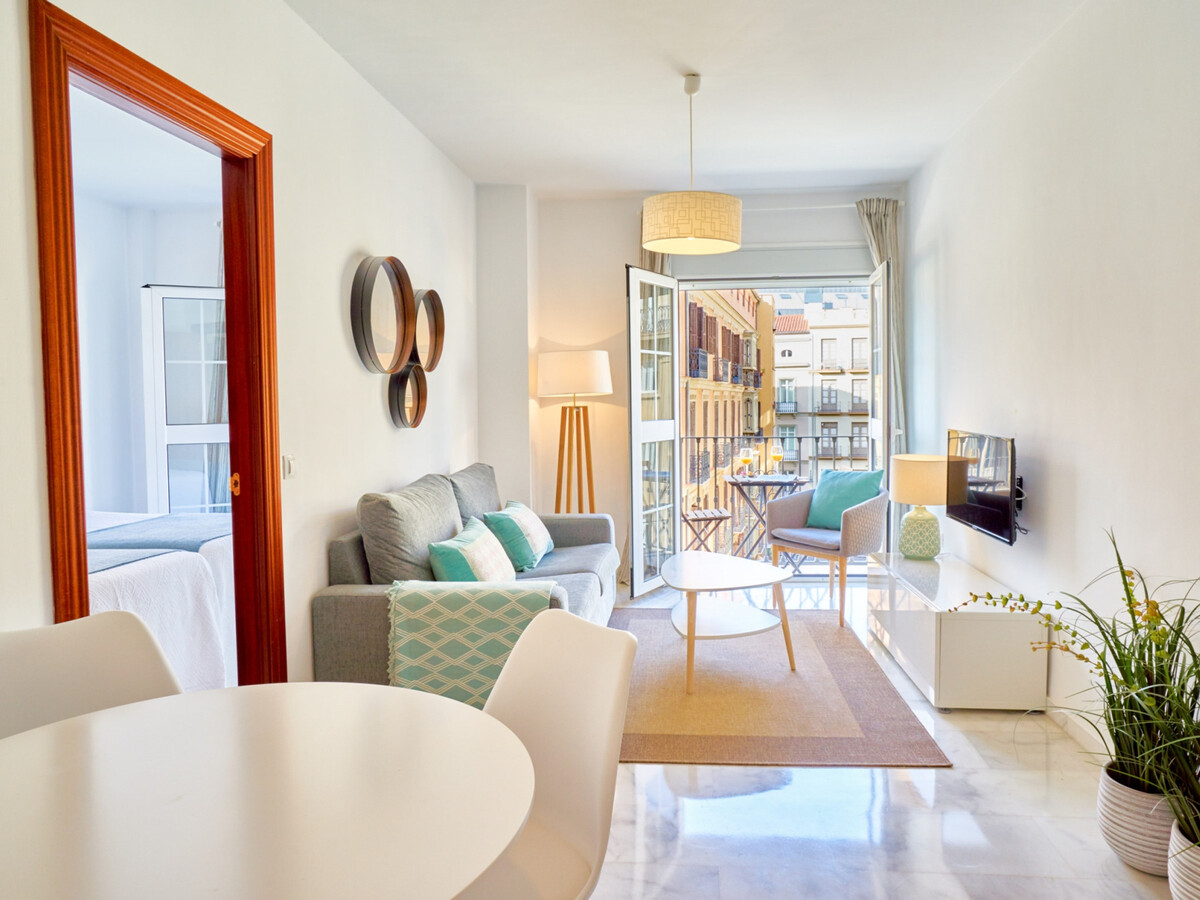 Appartement 2 chambres avec balcon sur le marché central - Photo 3
