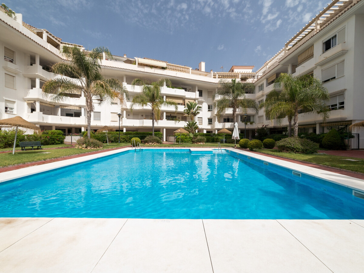 Appart 2 chambres Torremolinos, terrasse et piscine - Photo 3