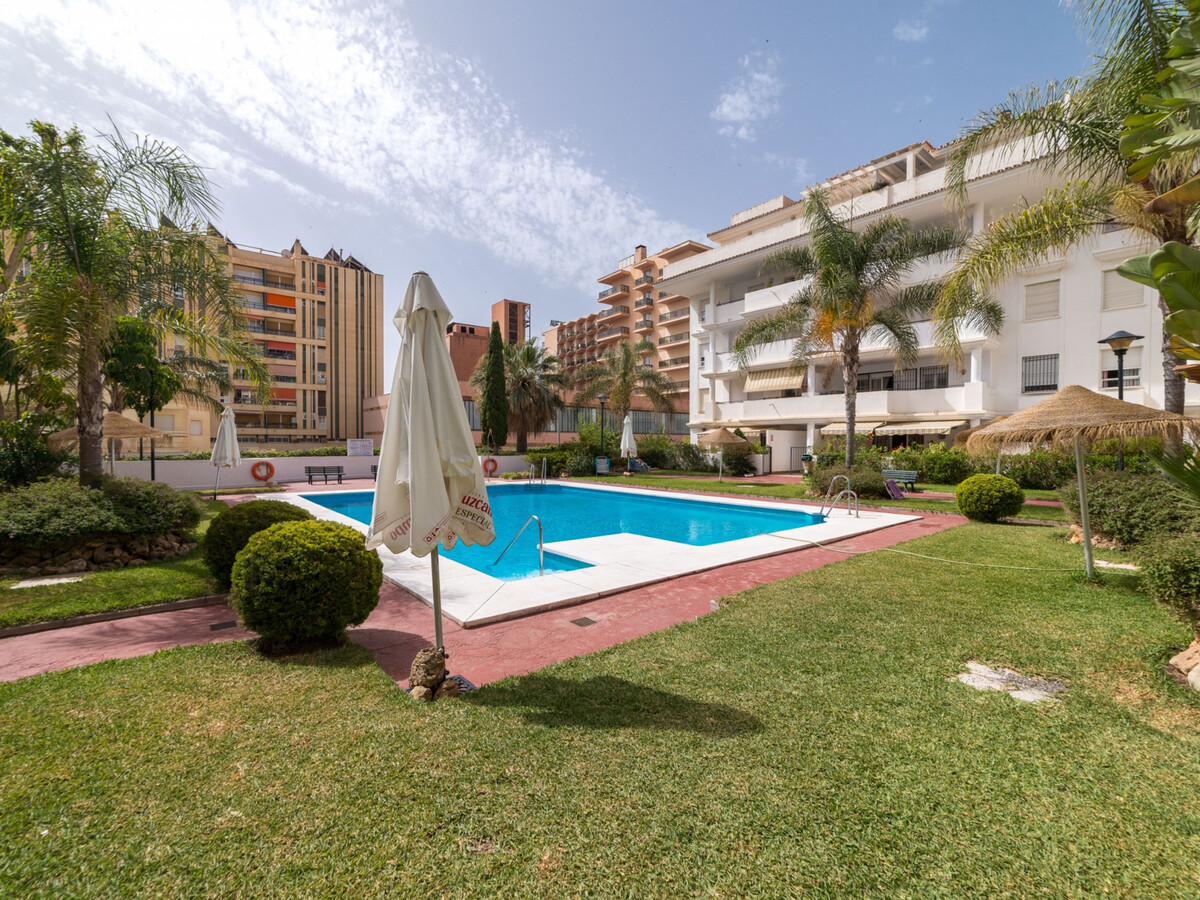 Appart 2 chambres Torremolinos, terrasse et piscine - Photo 24