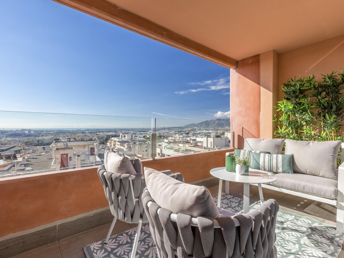 Appartement 100 m² Málaga : 3 chambres, terrasse, piscine - Photo 5
