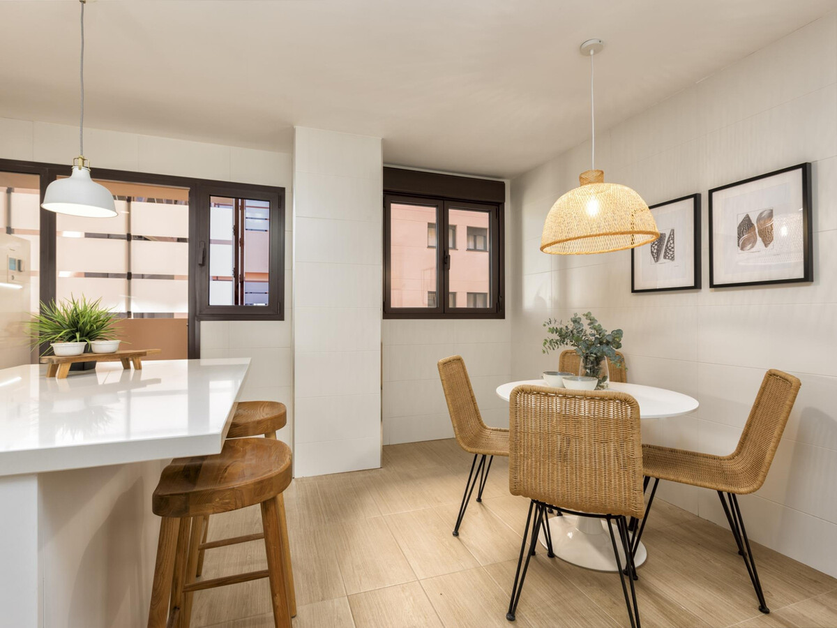 Appartement 100 m² Málaga : 3 chambres, terrasse, piscine - Photo 15