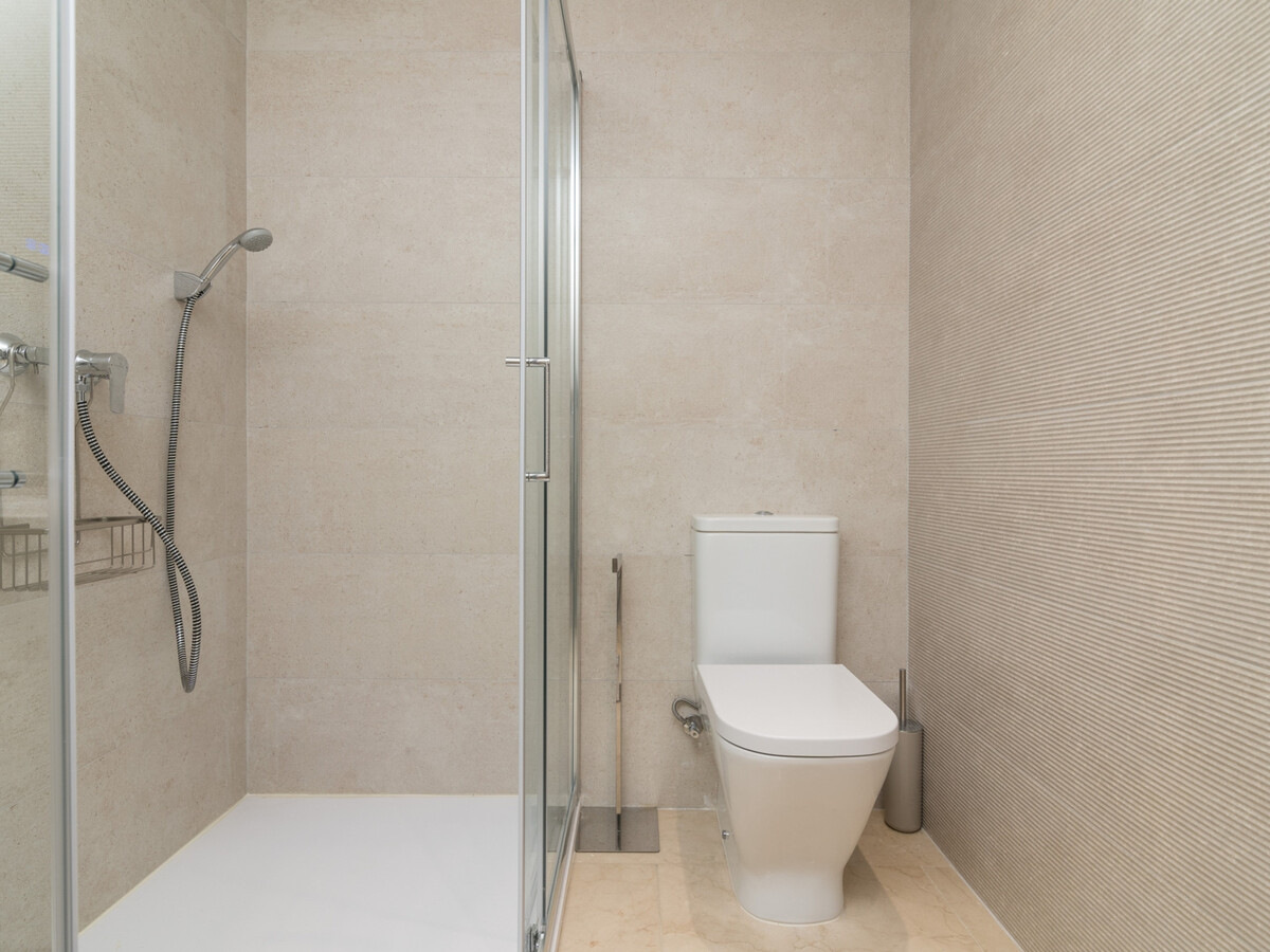 Appart 1 ch, 50 m² avec piscine saisonnière à Málaga - Photo 13