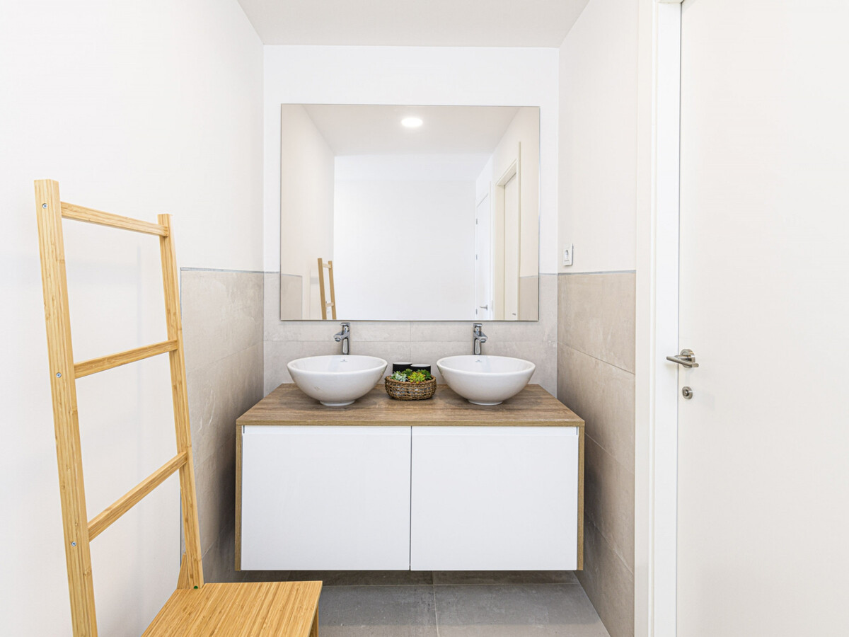 Appartement 90 m² avec piscine, spa et terrasse à Fuengirola - Photo 12