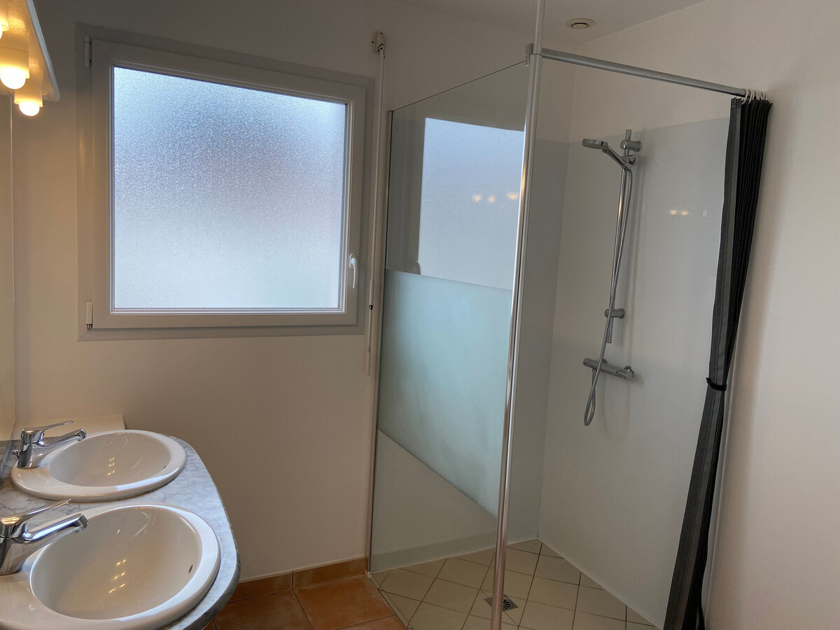 Gîte 6 personnes avec cour, terrasse et barbecue - Photo 10